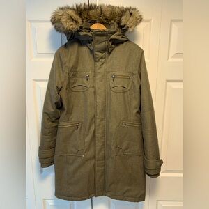 Aritzia TNA Winter Parka